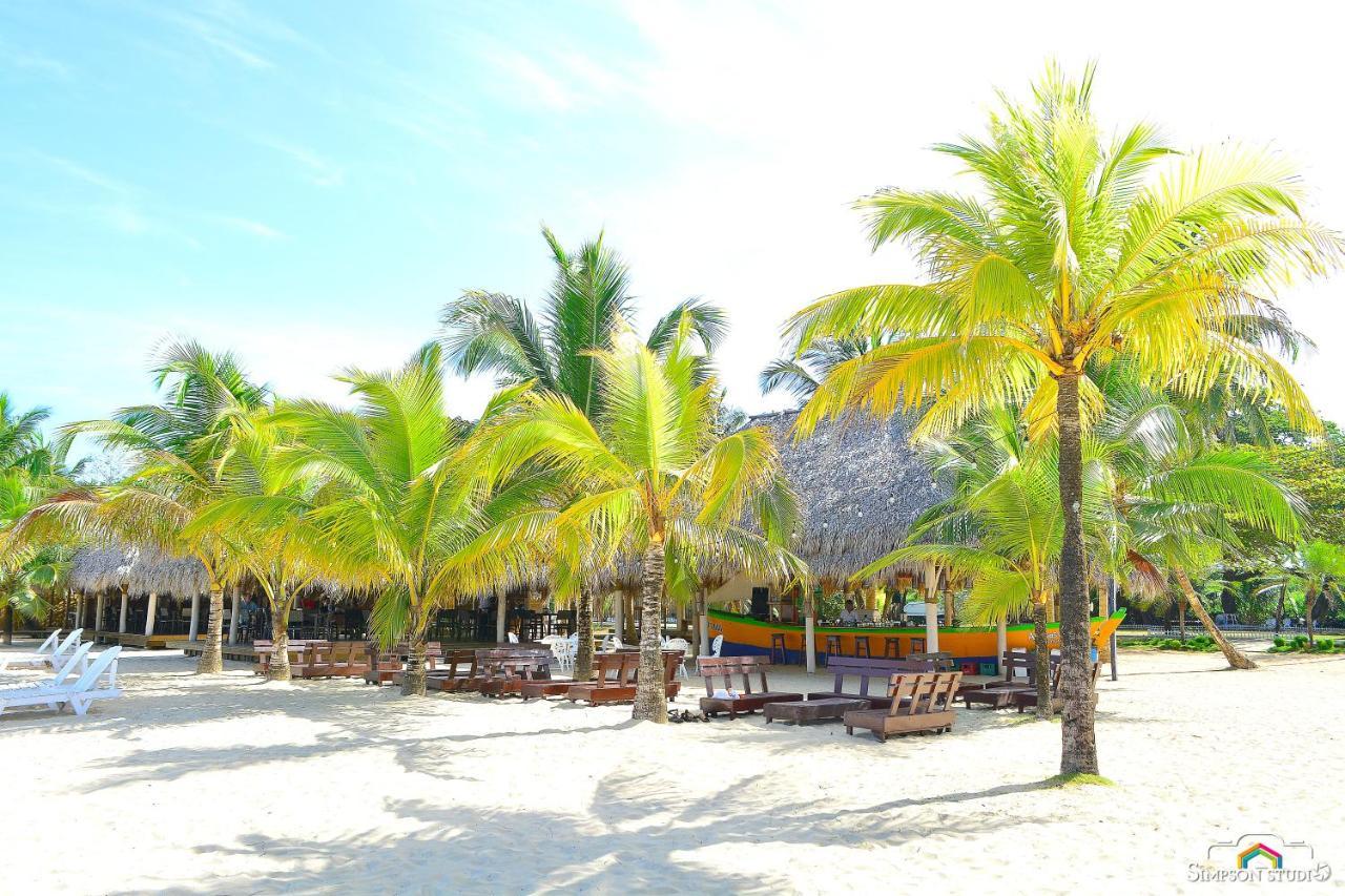 Arenas Beach Hotel Insula Porumbului Exterior foto